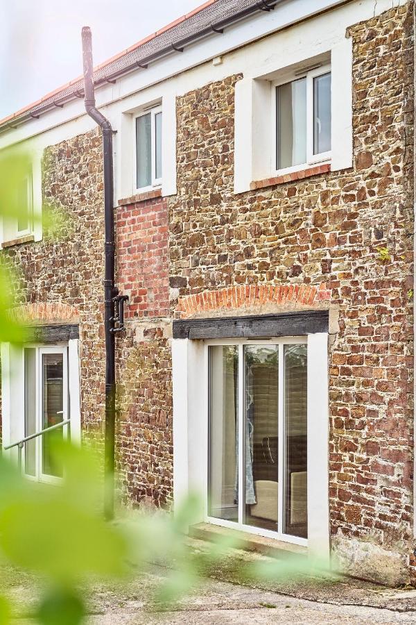The Barn , 6 Sleeper House, 19 Min Drive Into Bude, Cornwall * Holsworthy